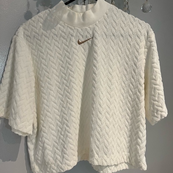 Nike Womens Shirt Ivory Center Swoosh Mock Neck. A051 - Picture 2 of 9
